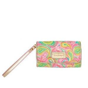 Lilly Pulitzer Its A Keeper Phone Wristlet